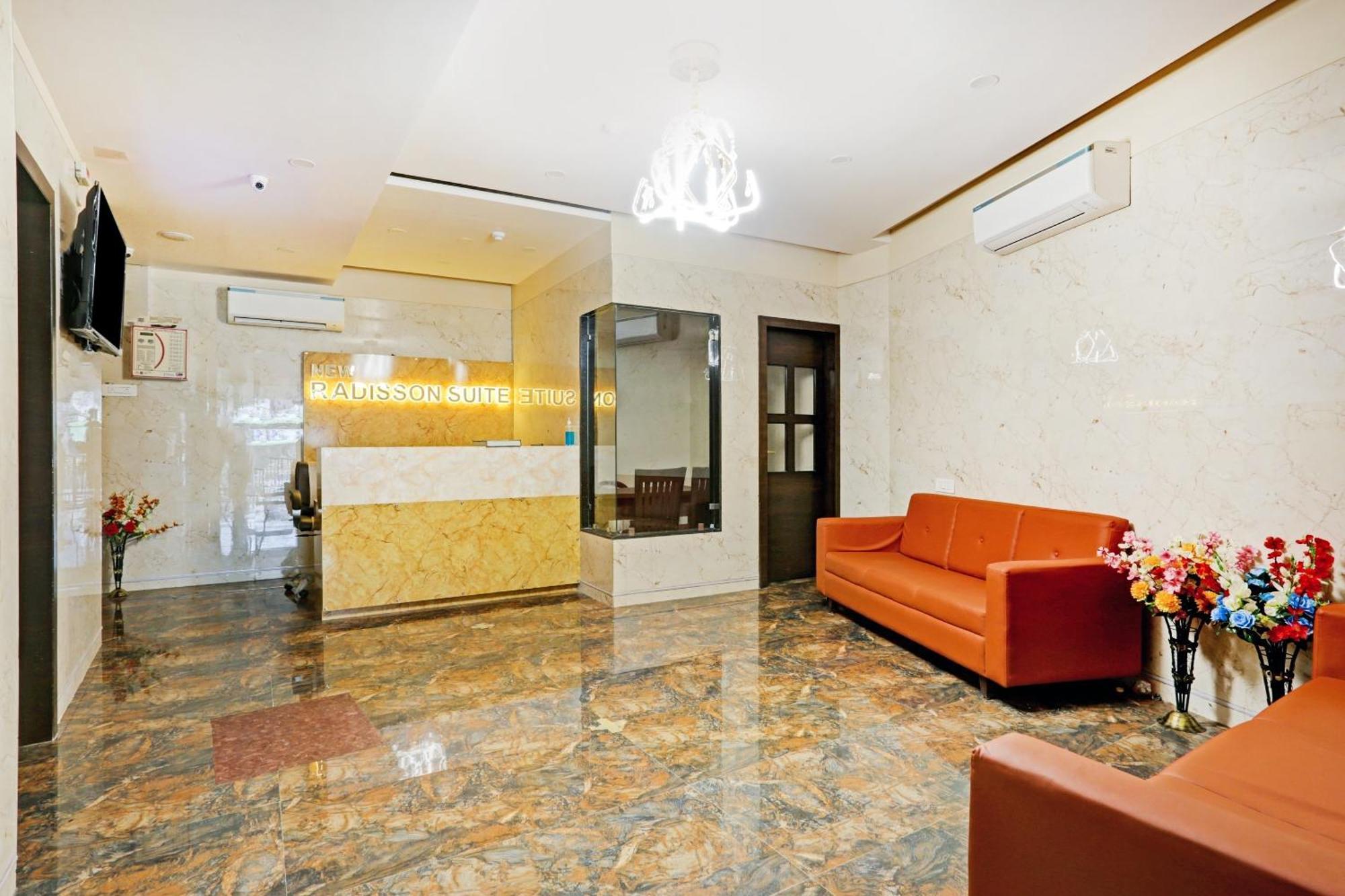 Capital O 80951 Hotel Vertigo Suite Mumbai Exterior photo